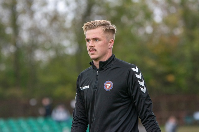 入球队后迅 入球队后迅